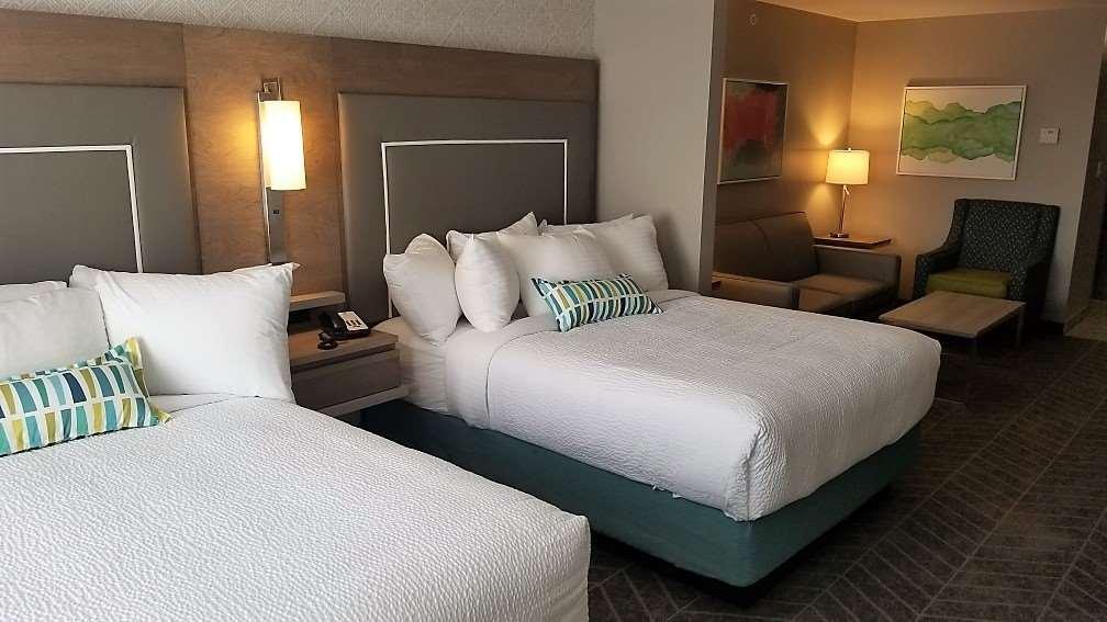 Best Western Plus Dartmouth Hotel & Suites Экстерьер фото