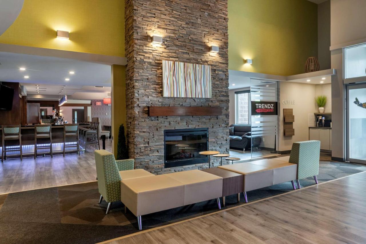 Best Western Plus Dartmouth Hotel & Suites Экстерьер фото
